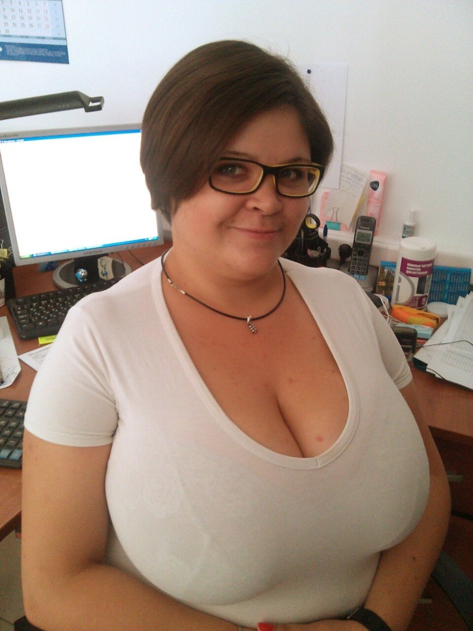 Mature glasses big breasts