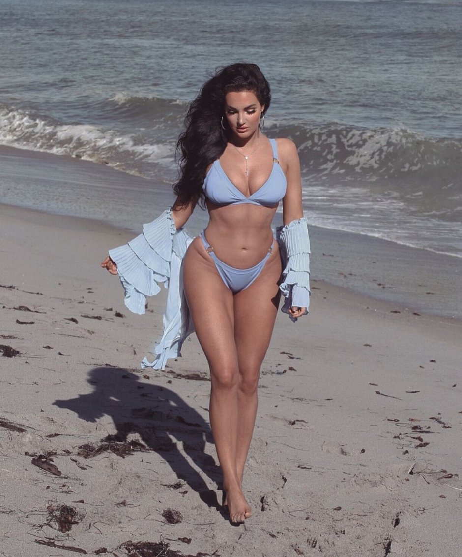 Natalie Halcro Pregnant