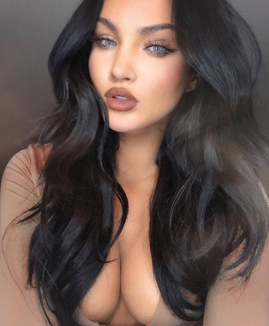 Natalie Halcro in jeans