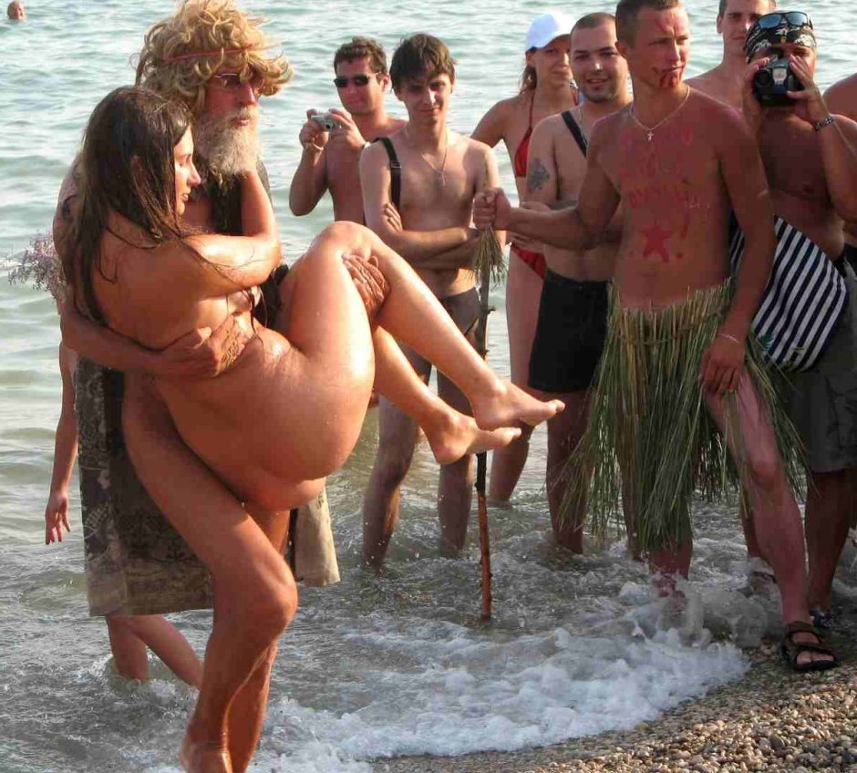 Nudist festival of Neptune