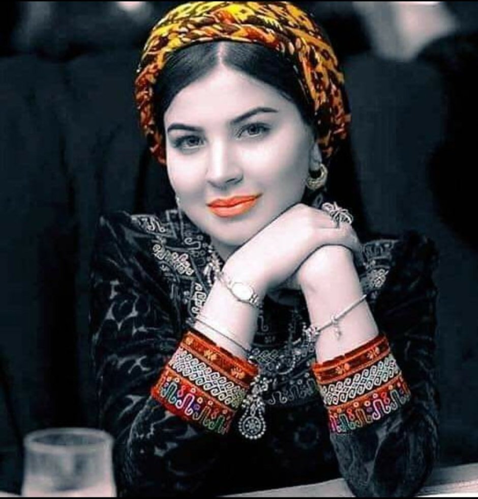 Turkmen Gelinleri