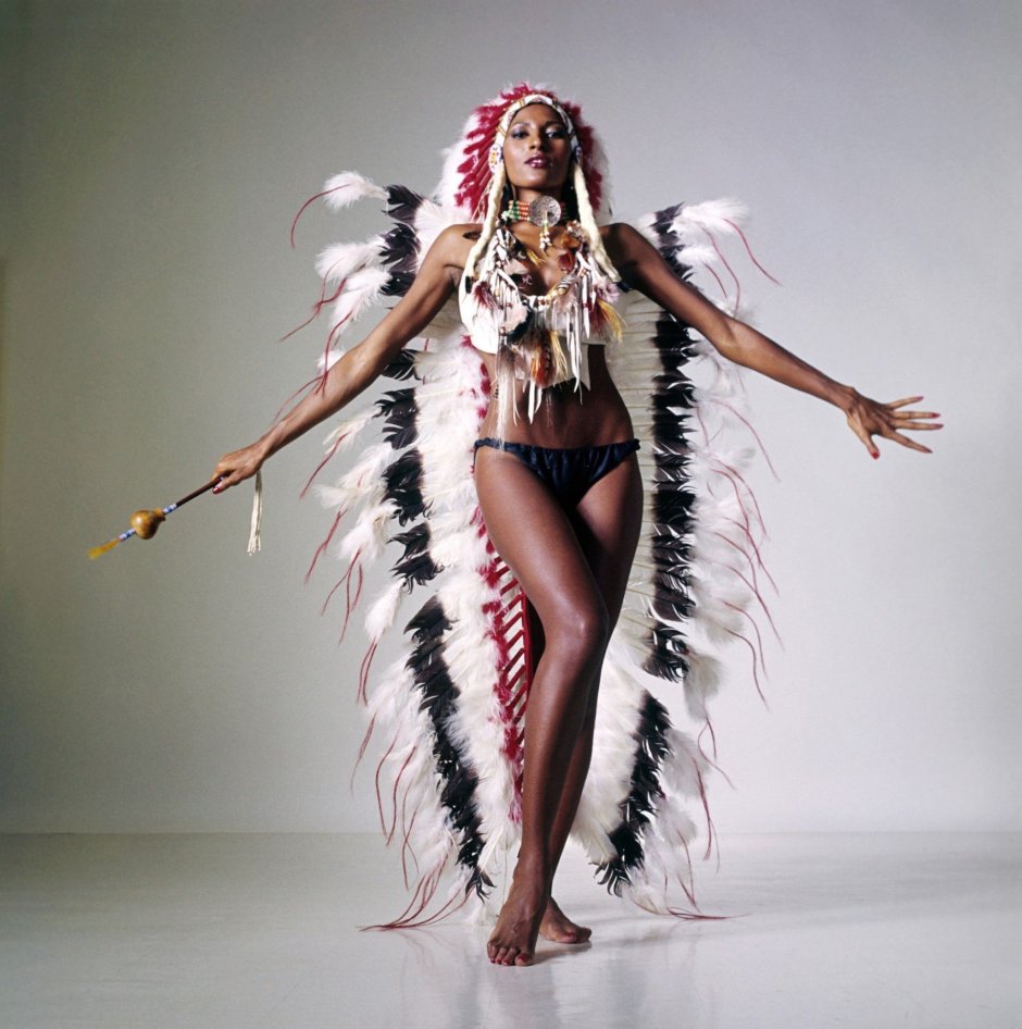 Angel cosplay Afro American