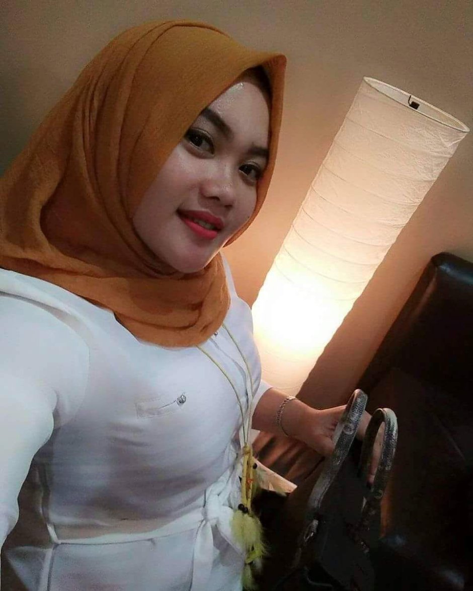 Hijab Bugil 2020