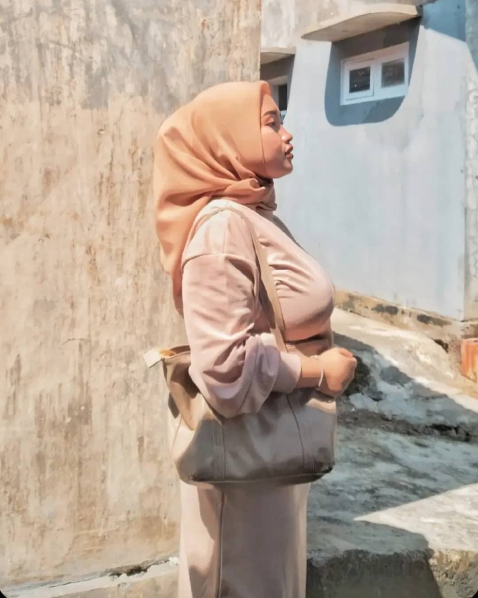 Hijab Pasutri