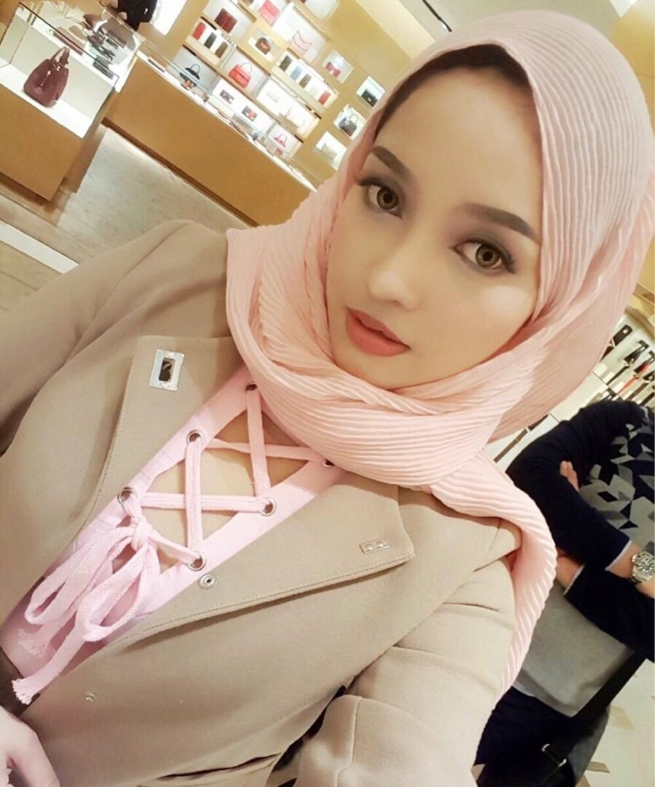 UKHTI SUSU BESAR HOT