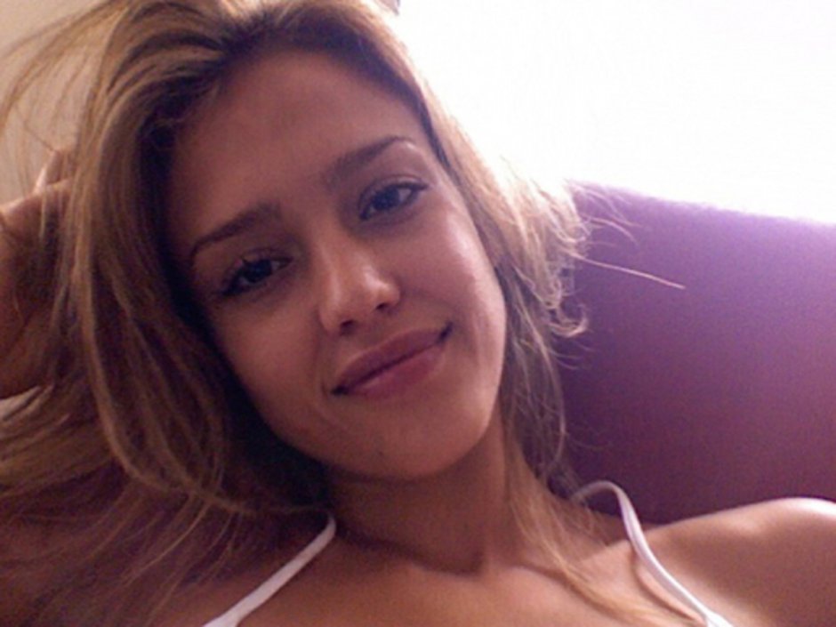 Jessica Alba Leaked