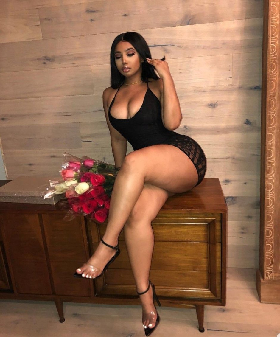 Laura Brioshi Laura Brioschi