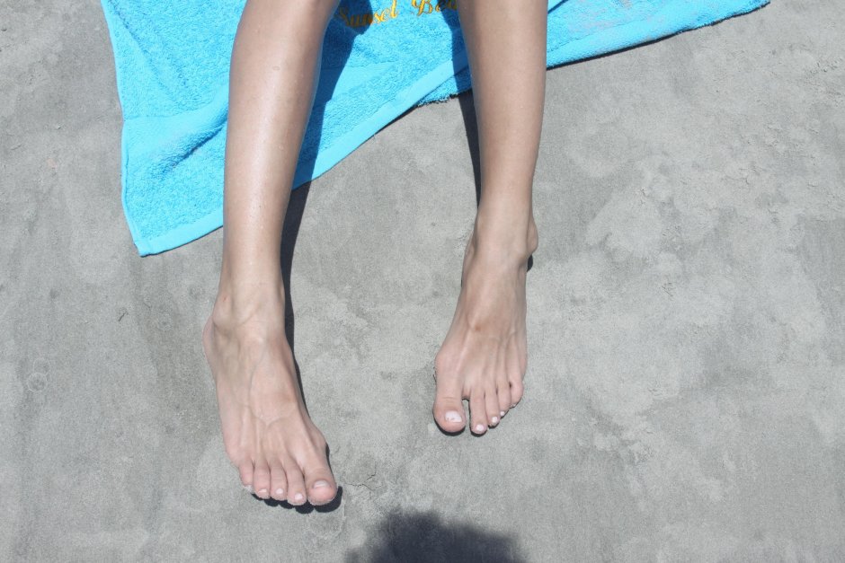 Alina Astrovskaya Feet