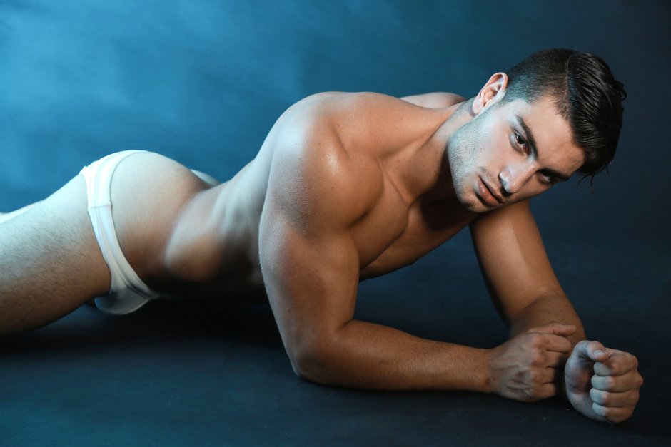 Andrew Inland Naked