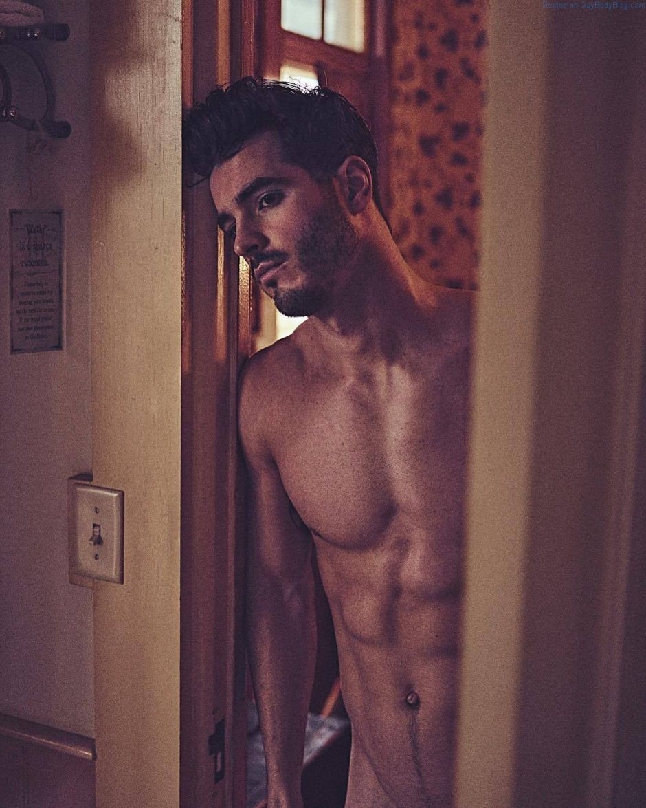 Oleg Gaas torsos