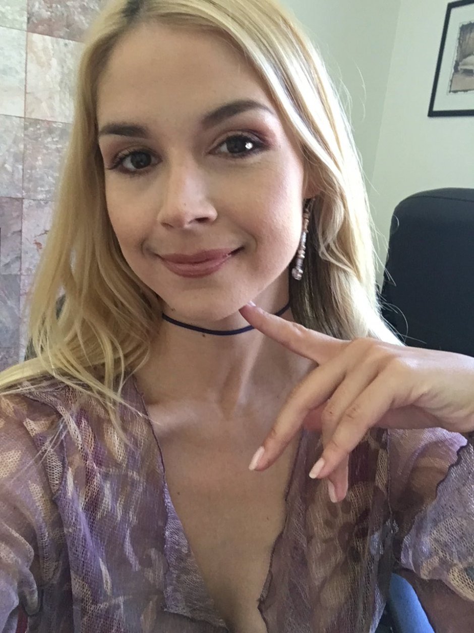 Sarah Vandell wallpaper