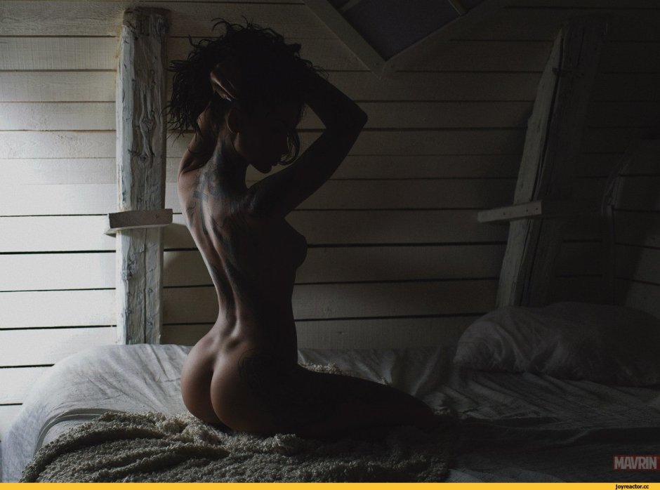 Diana Melison Nud