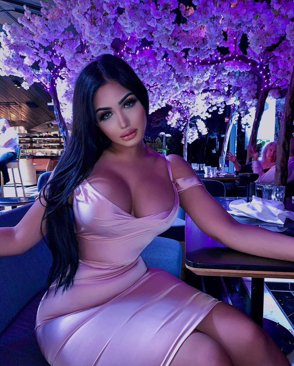 "Turkish Kim Kardashian"