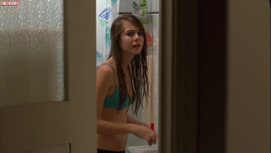 Willa Holland in underwear