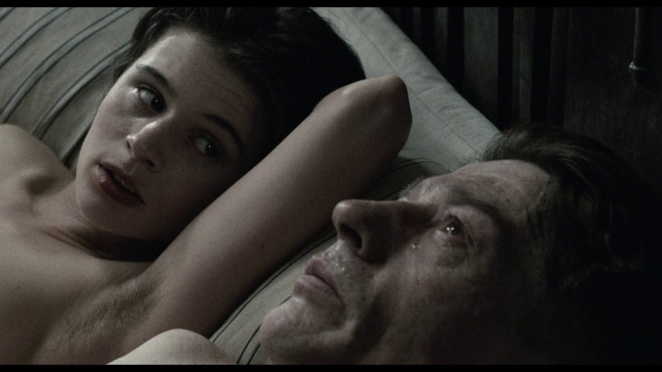 Anna Sedokova in a bed