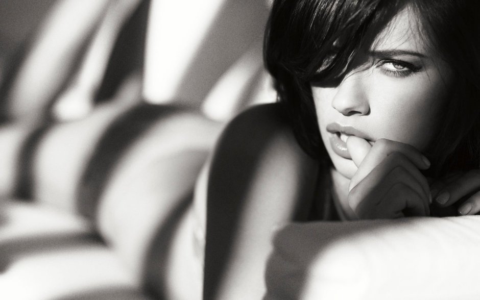 Adrian Lima look