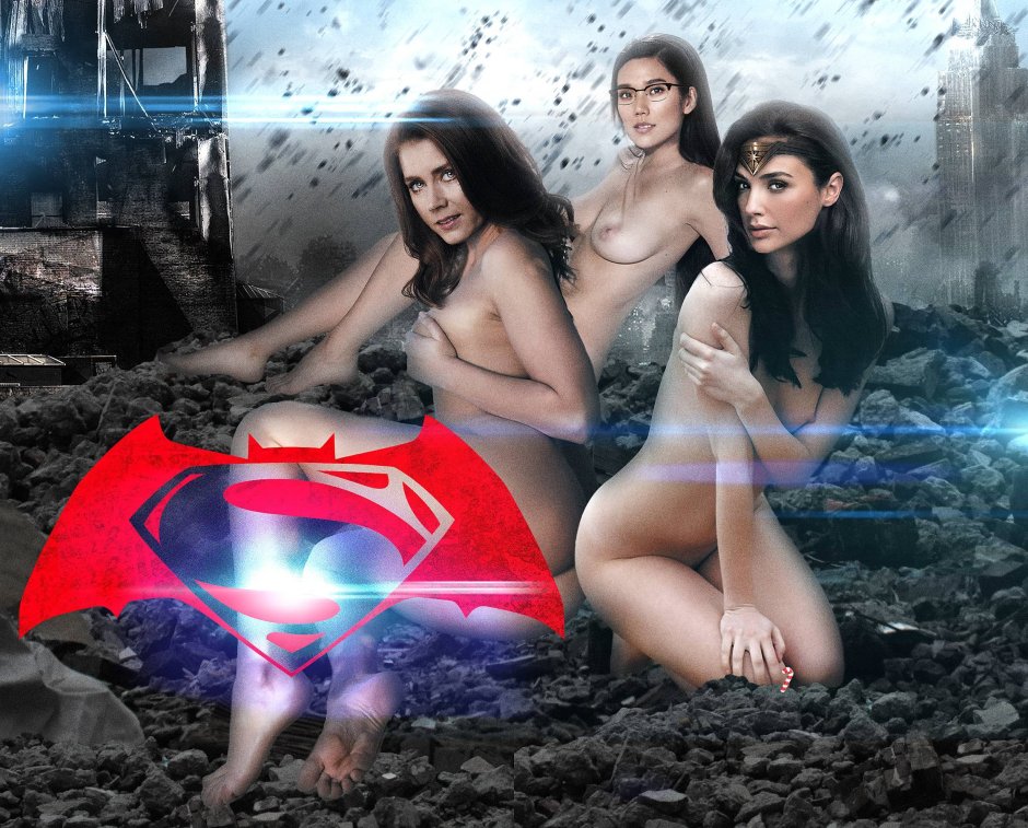 Gal Gadot Topless