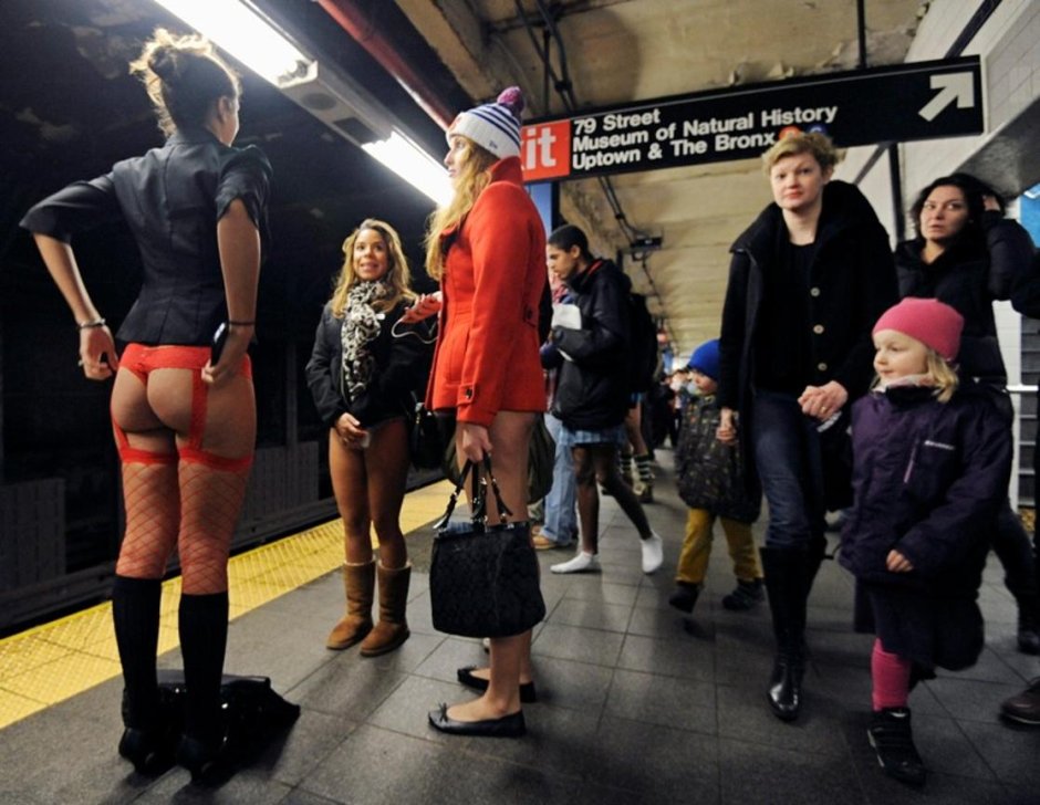 Fashion without pants