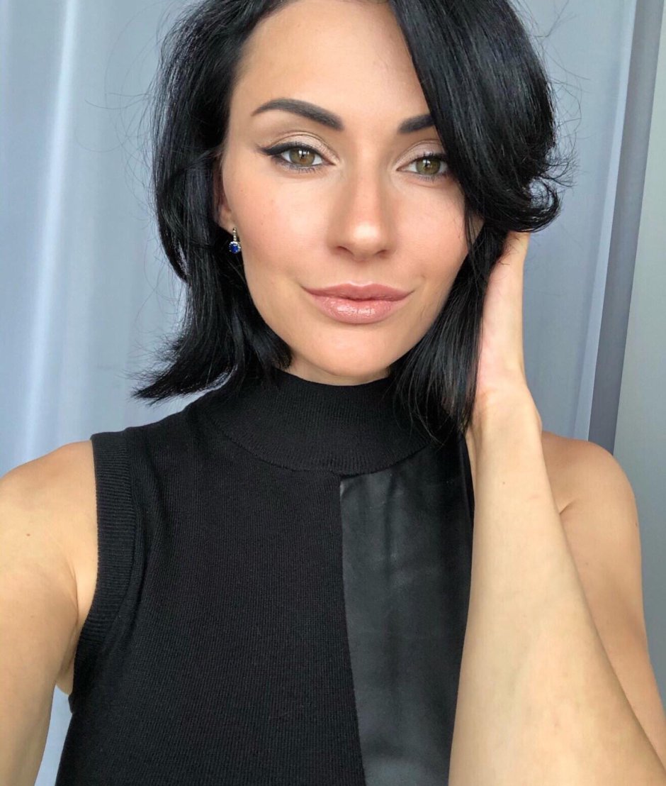 Julia Shabashova St. Petersburg in contact