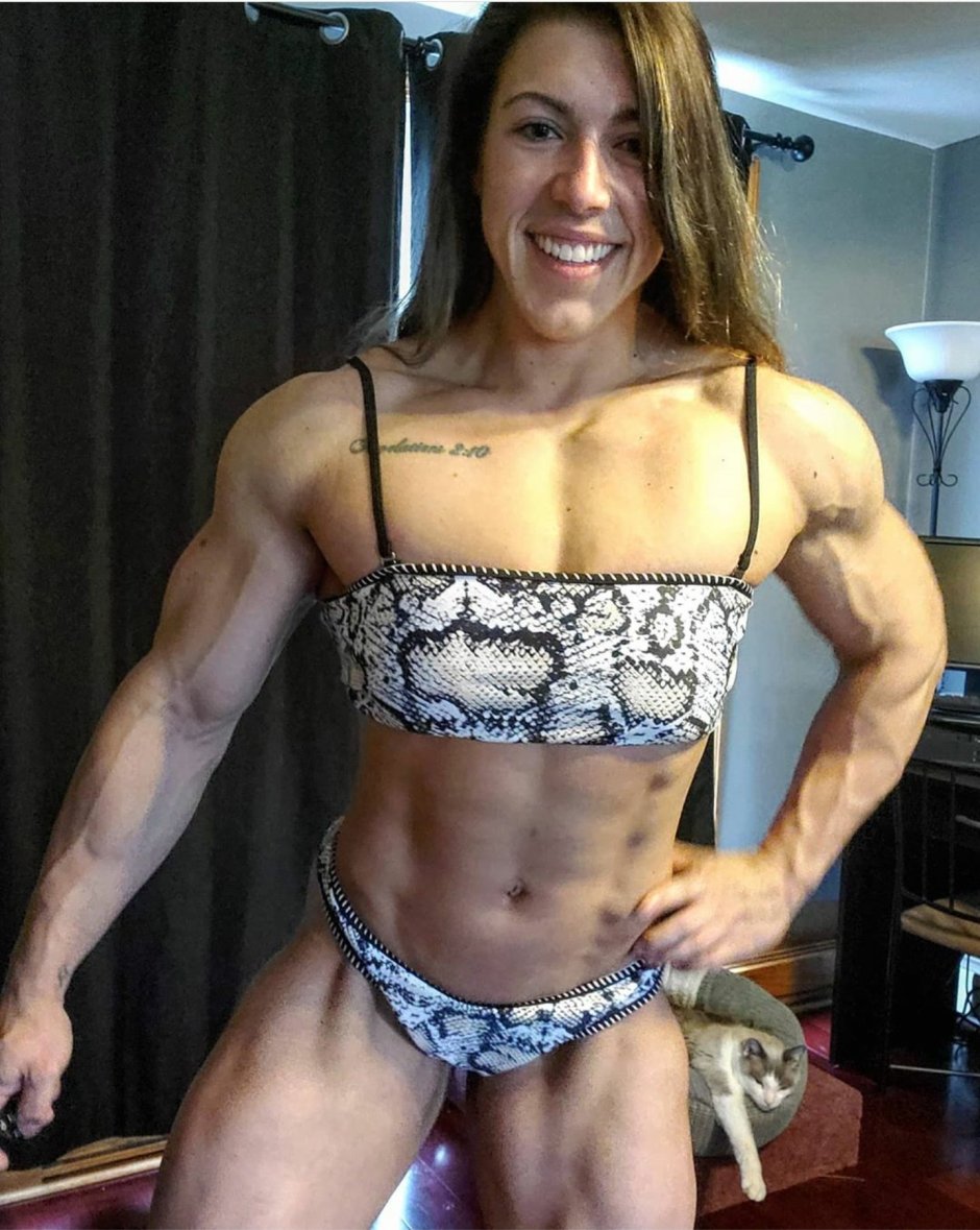 Bodybuilder Shannon Seley