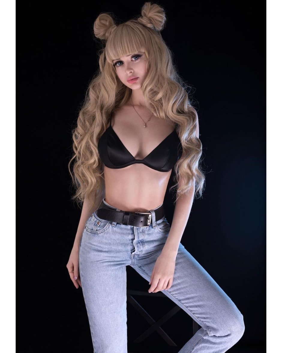 Girl Barbie Angelica Kenova