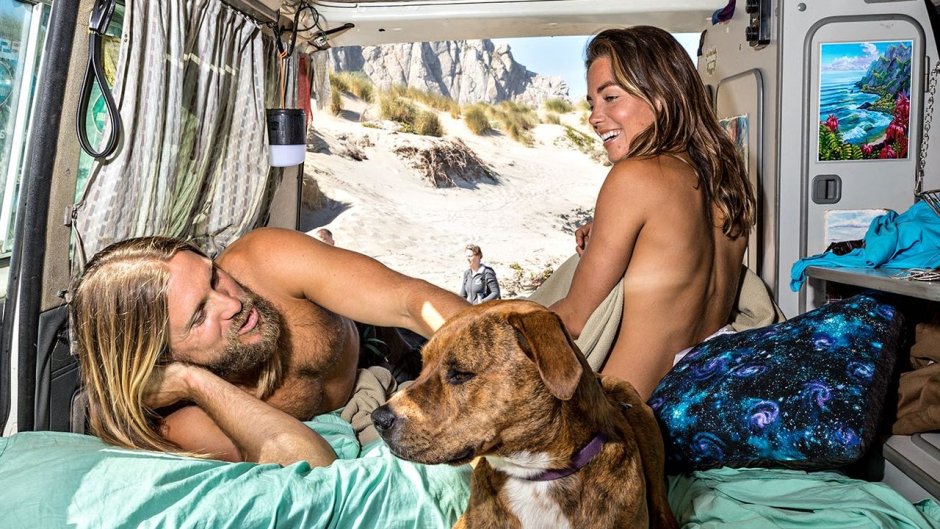 Nude girls and journey