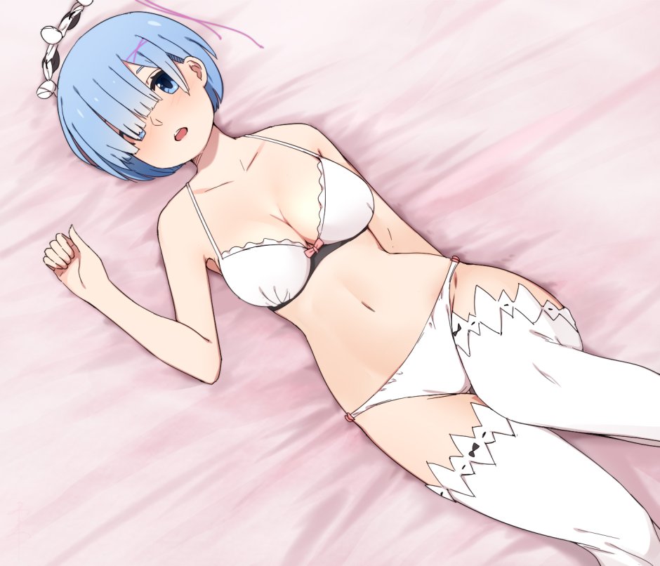 Cosplay Rem and Ram 18