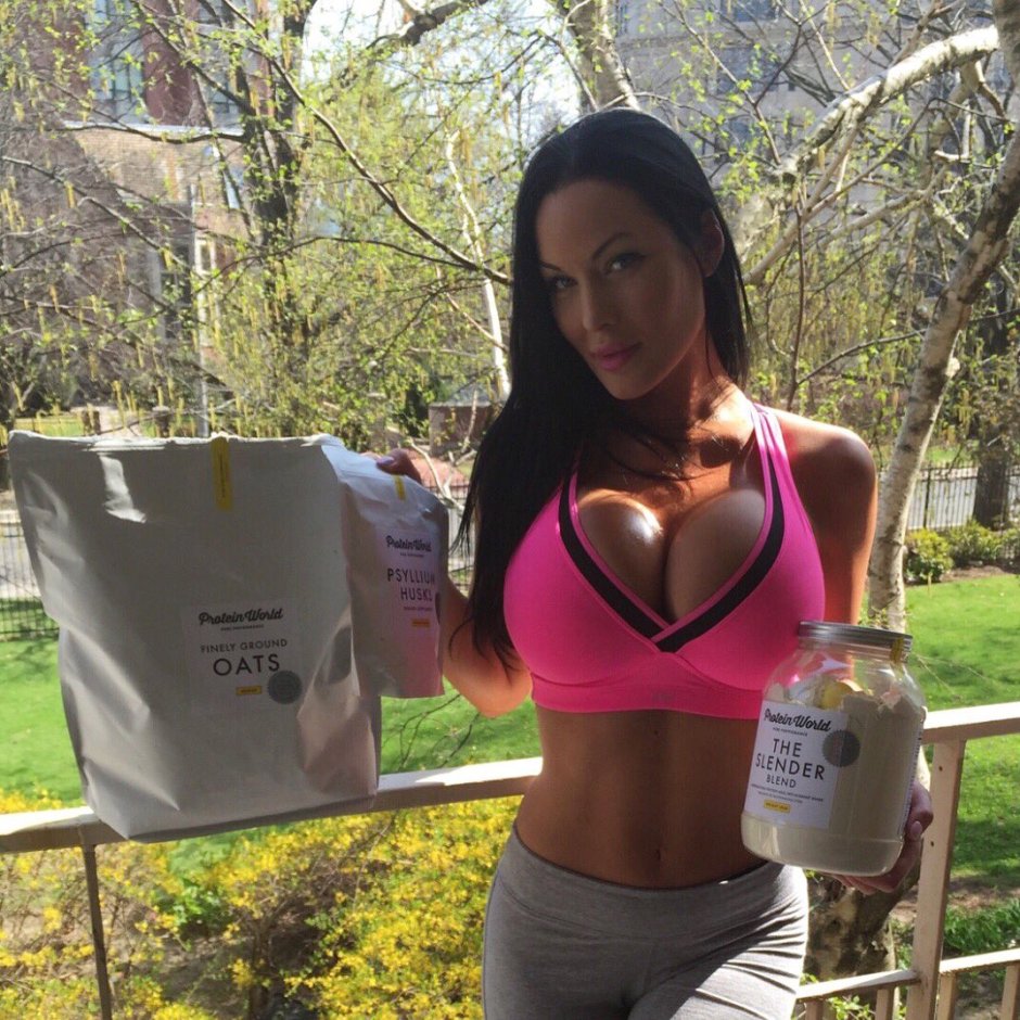 Veronika Fasterov in the gym