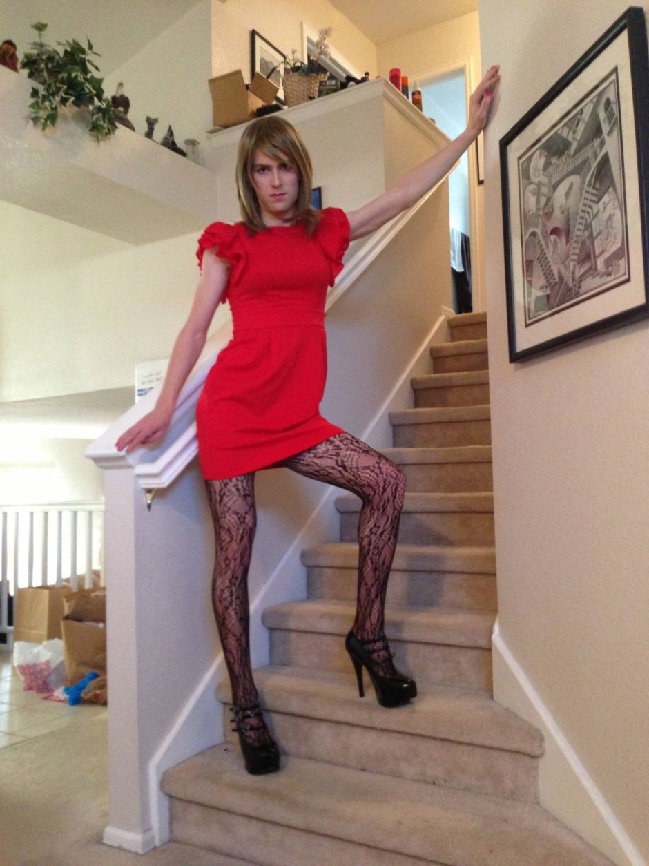 Crossdressers in tights