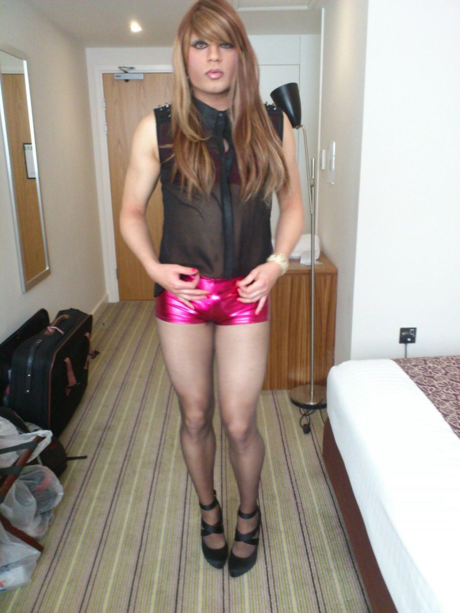 Georgia Brooks Crossdress