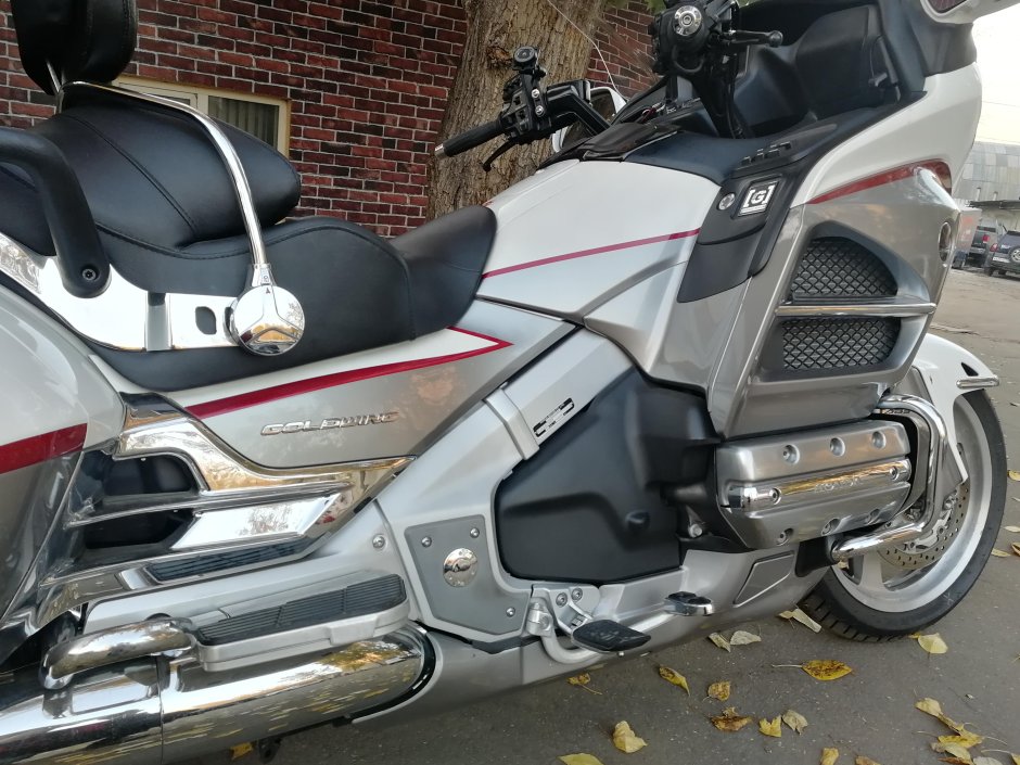 GL1800 Gold Wing