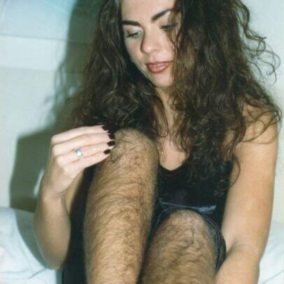 Laura Jackson hairy