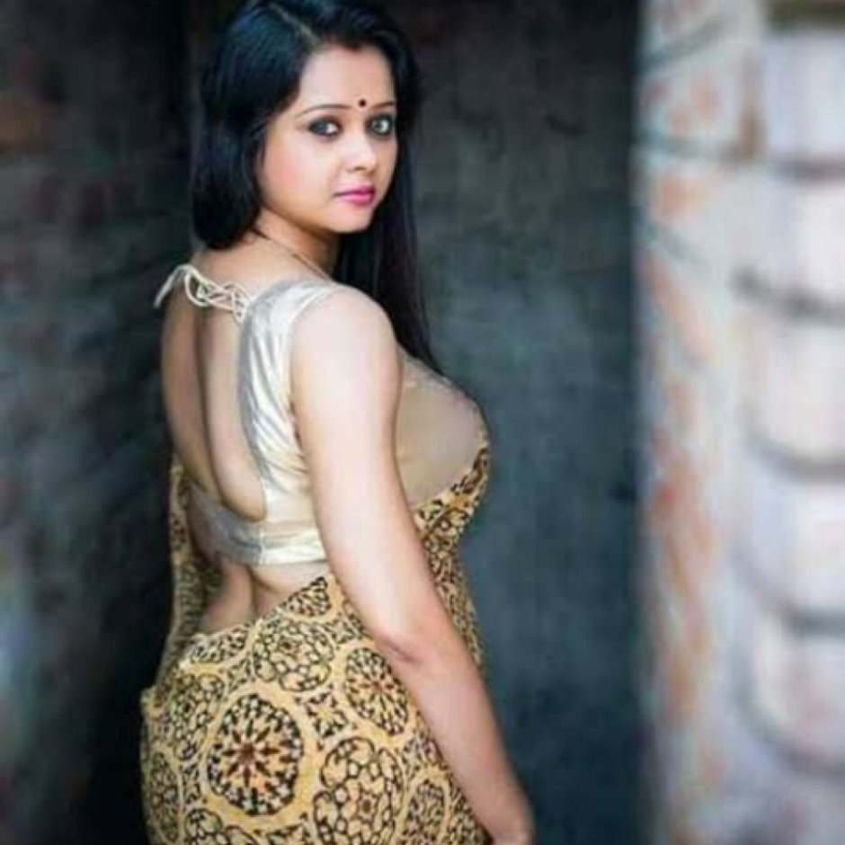 Lush Indian girls