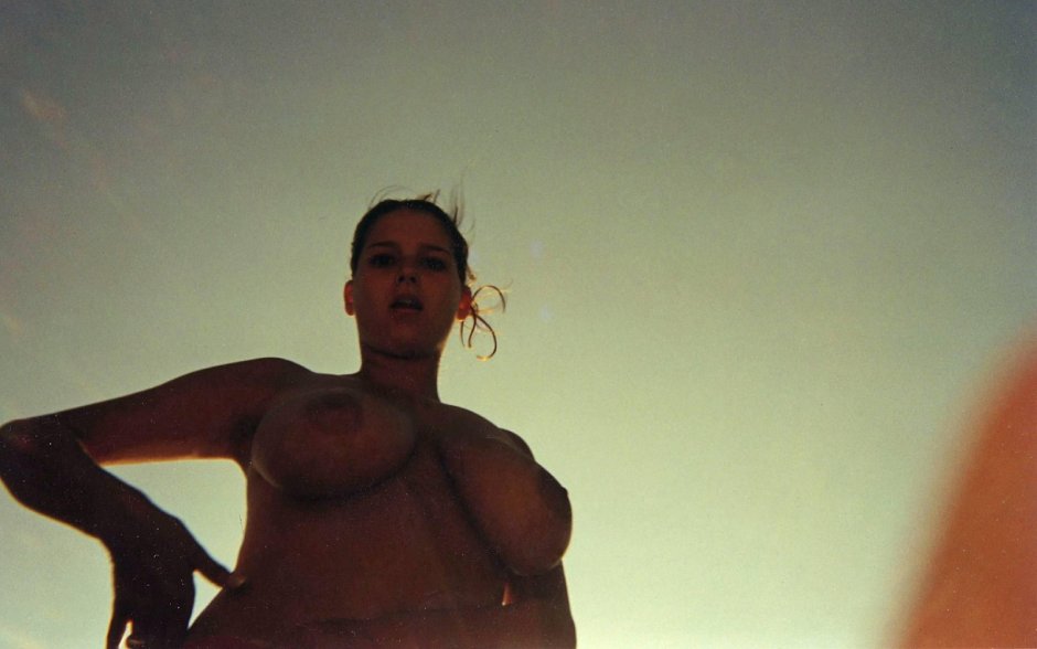 Saskia Howard-Klark erotic