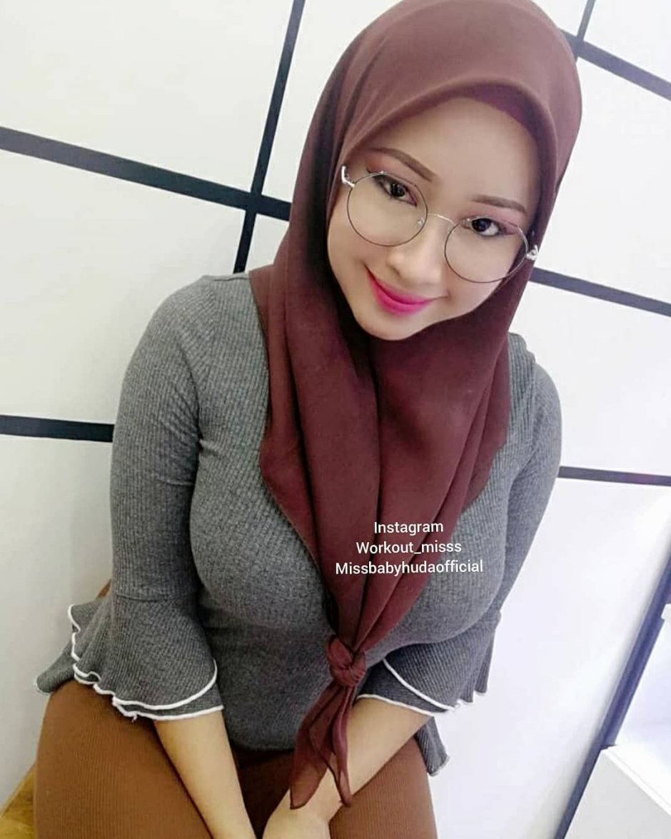 Cewek JilBoobs Ngentot