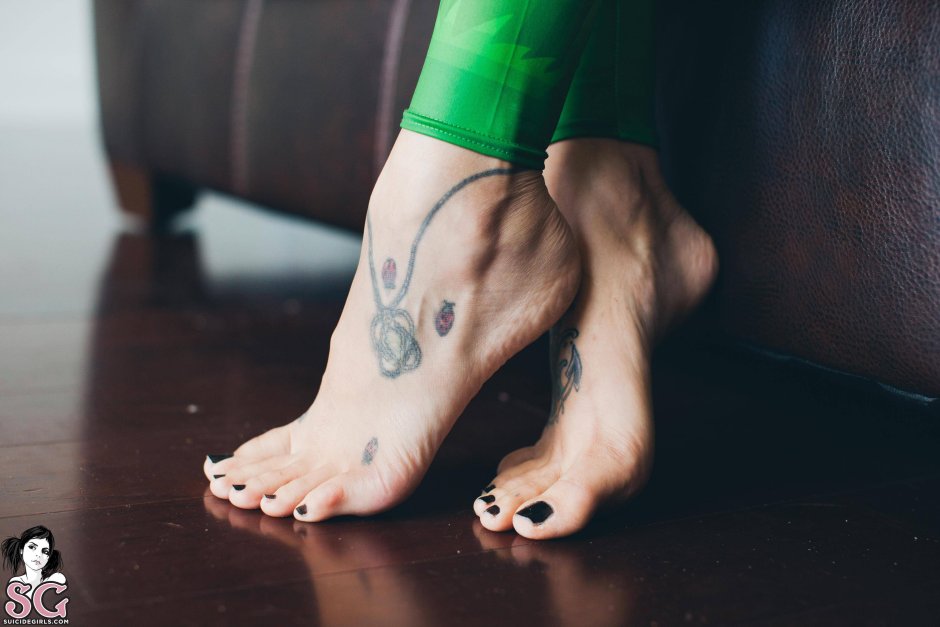 Foot Fetish Trap Ass Amateur Nude Webcam Chinese Cross