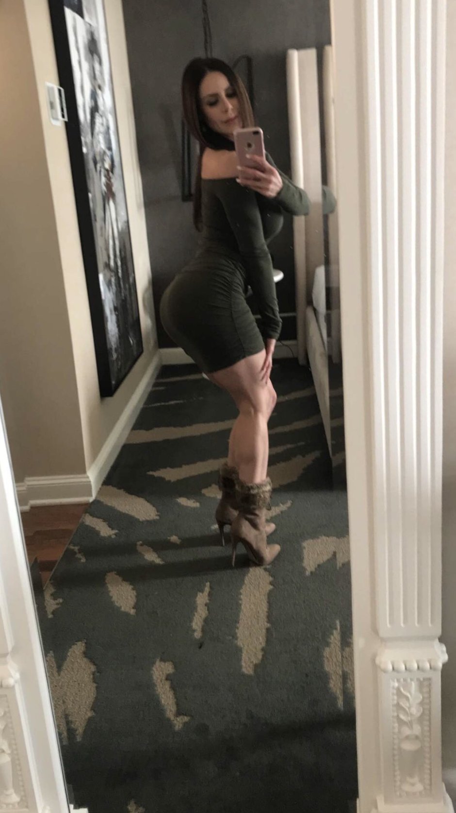 Kendra Selfie