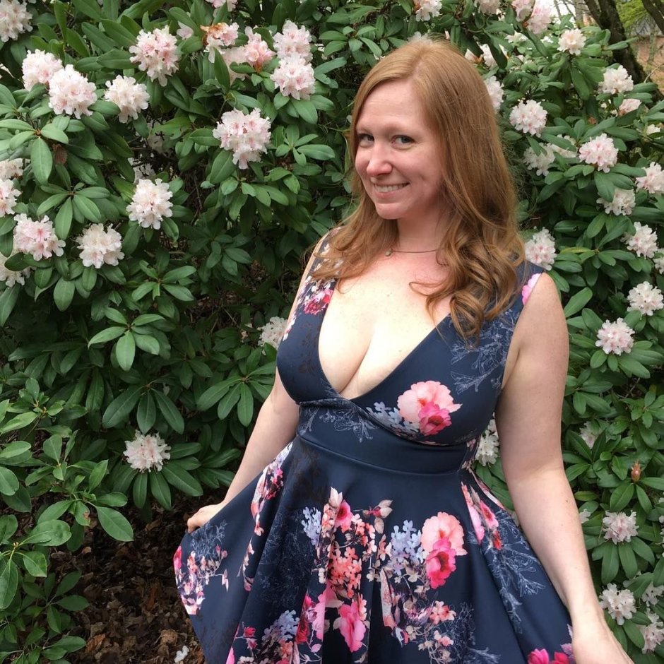 Girl Ginger Daydreams