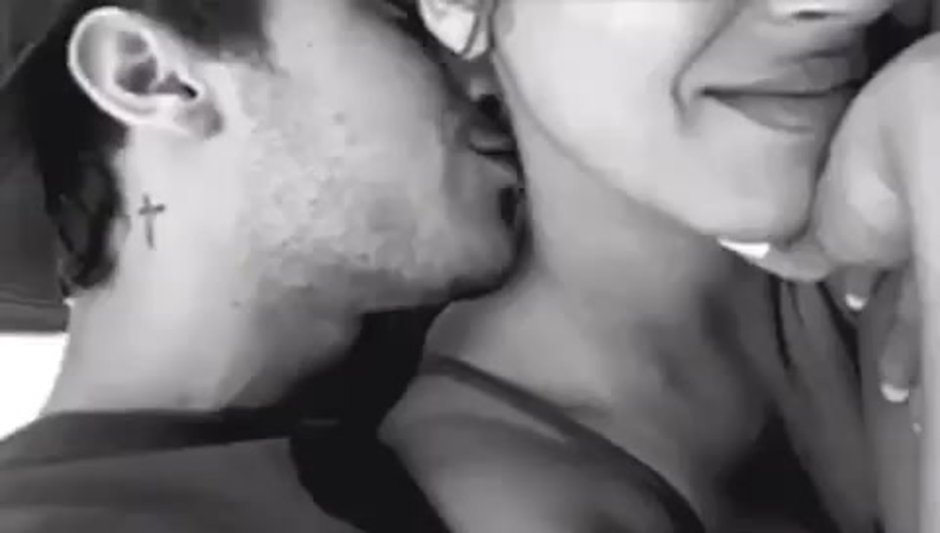 Iris Kiss Kiss Actress