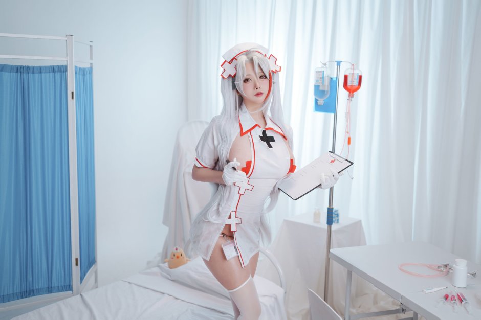 St. Louis Azur Lane cosplay
