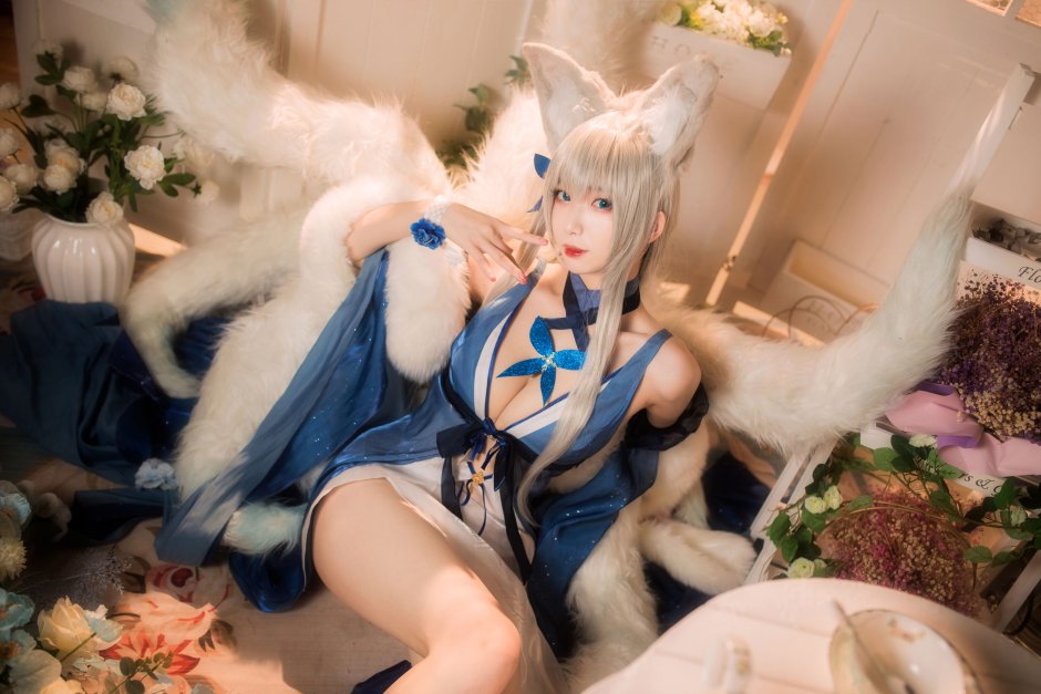 Hanecaava tsubas naked cosplay