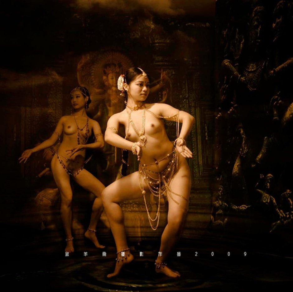 Naked oriental beauties
