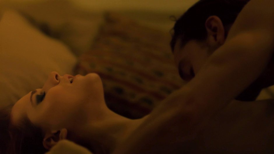 Evan Rachel Wood bed scenes