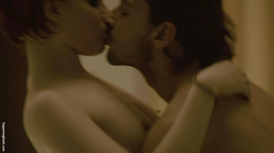 Evan Rachel Wood Nude in Pretty Persuasion HD