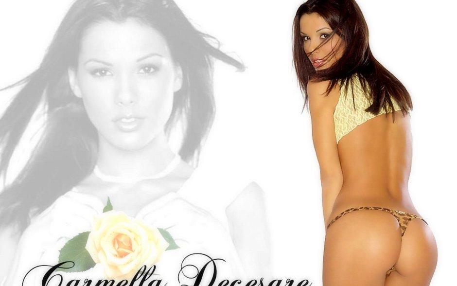 Carmella desezar naked