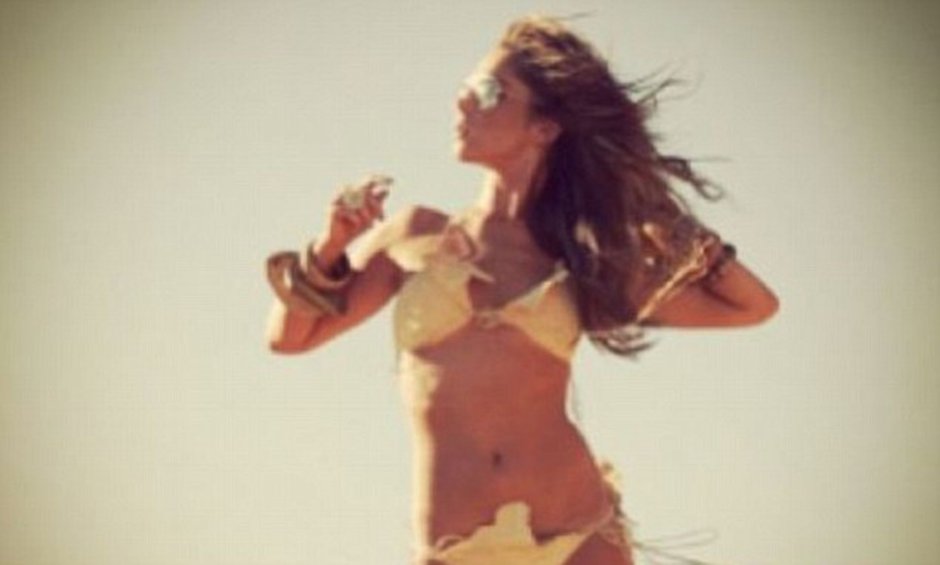 Rihanna Robin Fenty photo in a swimsuit