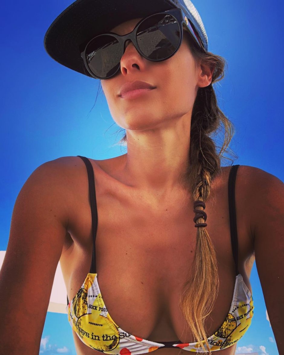 Naked Carolina Ardochain