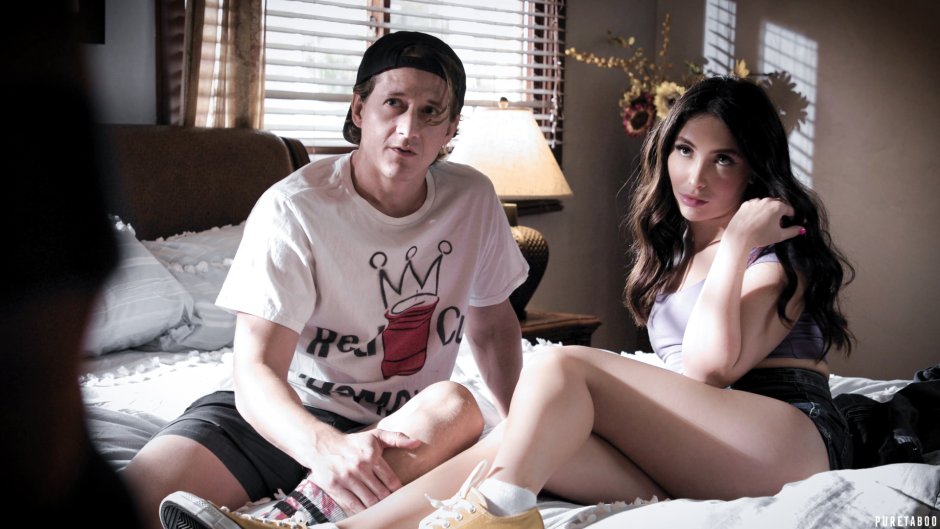 Cara May STEPDAUGHTER BANG AFTER BREAKFAST