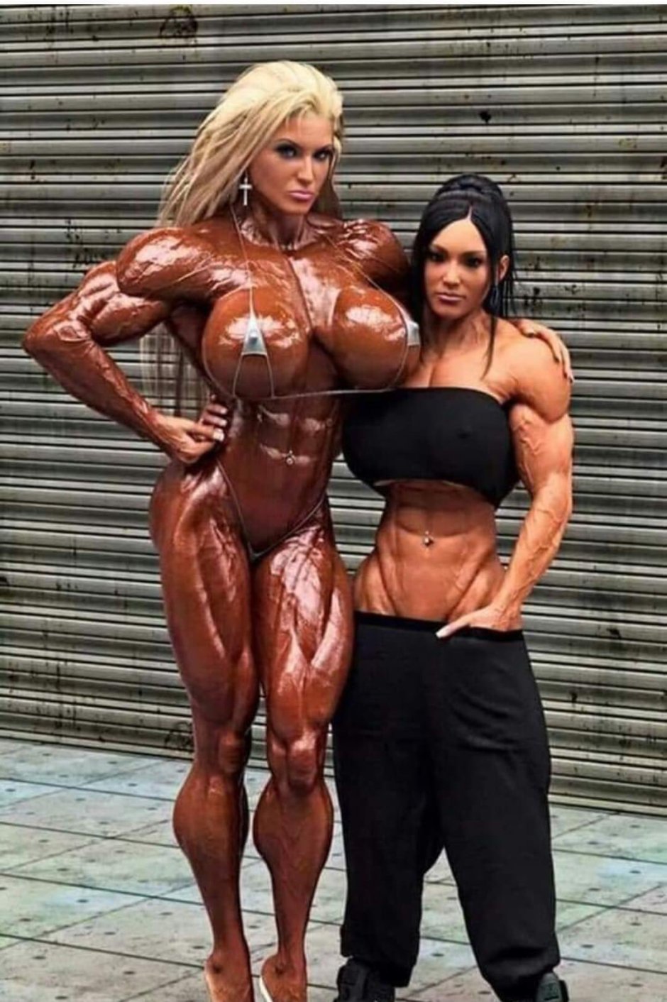 Three girls bodybuilders