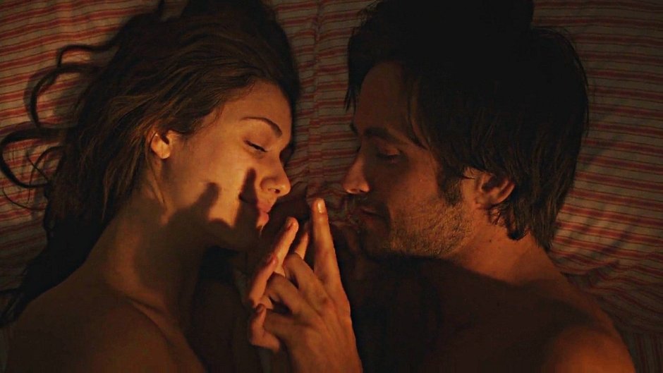 Margot Robbie Wolf with Wall Street